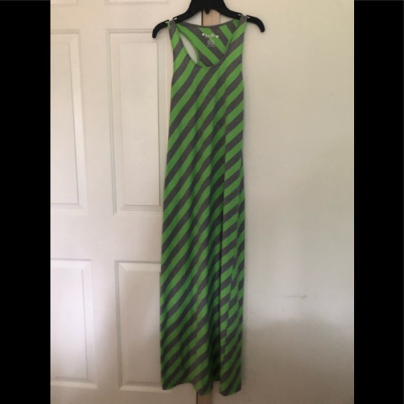 🍁3/$25 Woman’s strips dress by Just Love. Size Medium - Picture 4 of 6